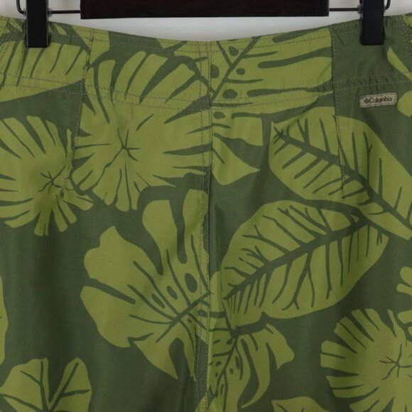 Columbia Omni-Shade Men's Size 30 Green Leaf Quick Dry Board Shorts - Picture 4 of 9